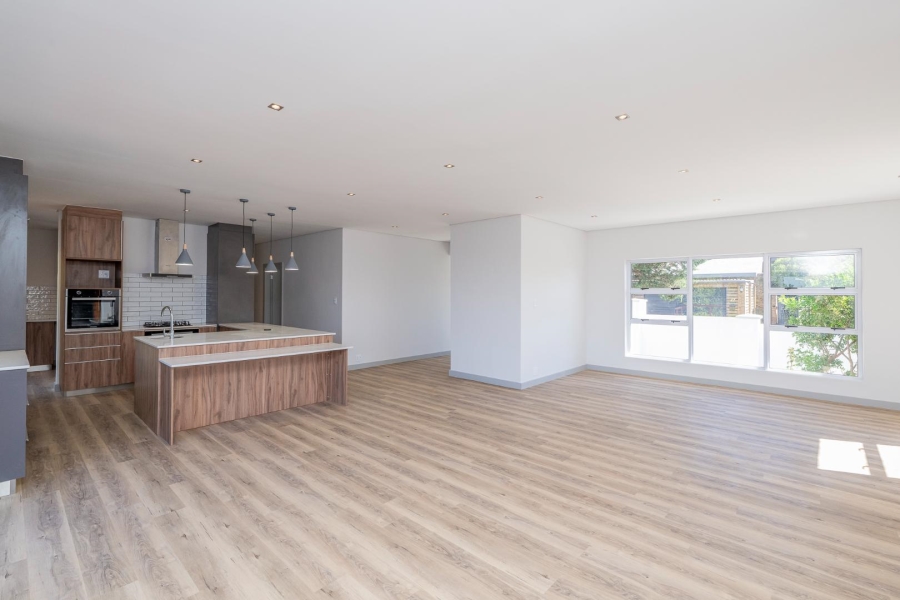 4 Bedroom Property for Sale in Welgemoed Western Cape